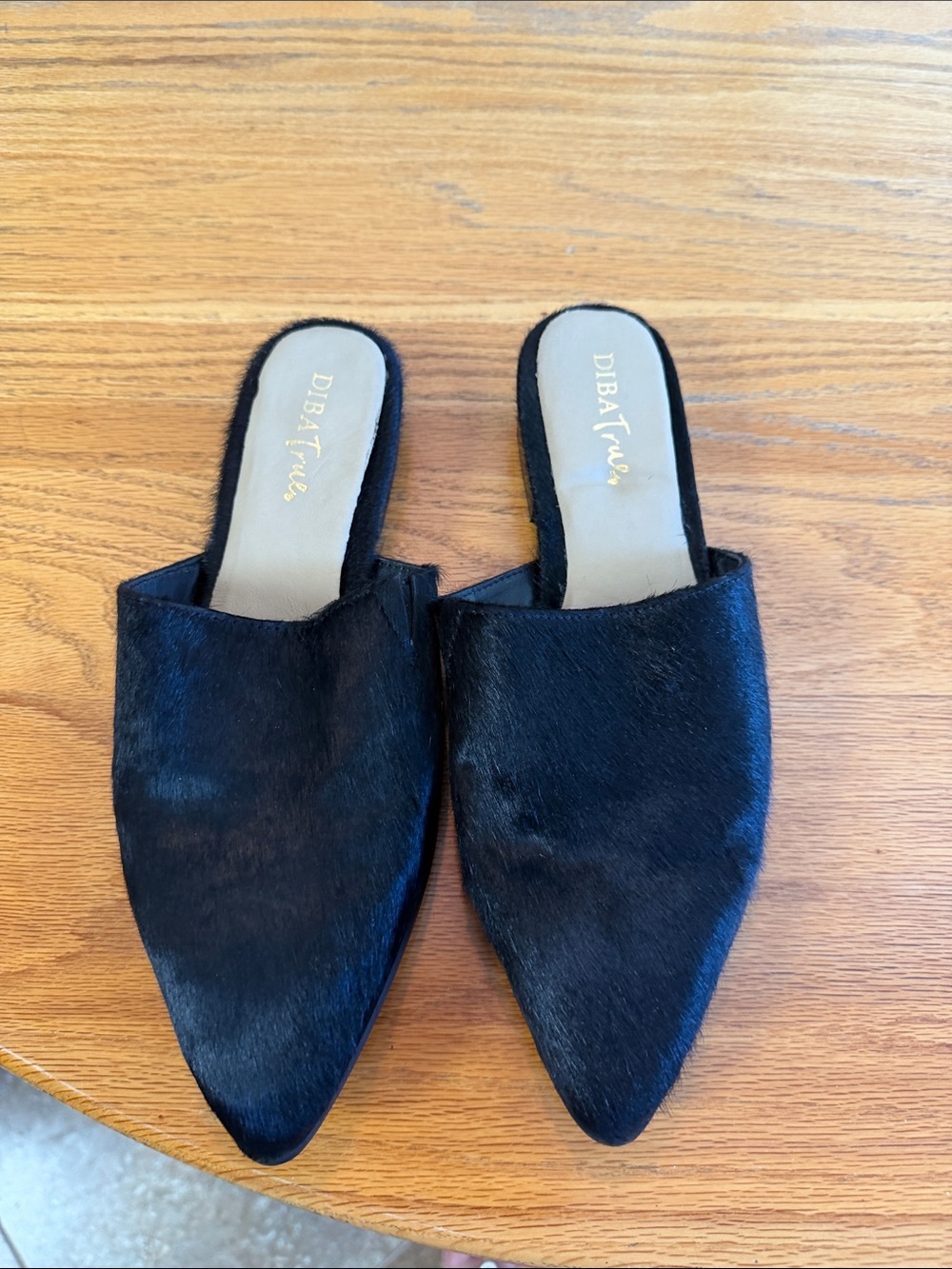 Like new Diba True mules